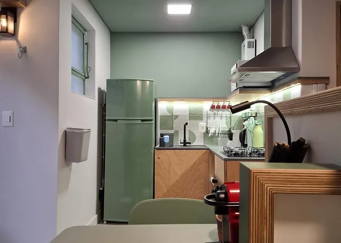 Apartamento Novo E Completo Estúdio Junto Ao Beira-rio Porto Alegre